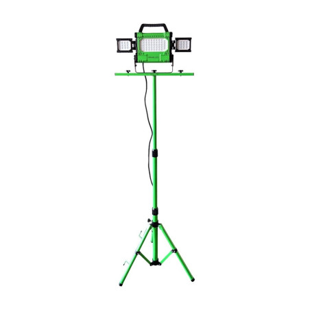 Prime Lite 24-615 Triple panel spotlight with 5' tripod 3,000 lm